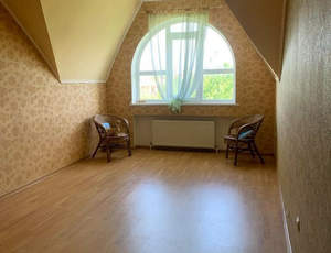 Дом 225м², 2-этажный, участок 4 сот.