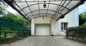 Дом 191м², 2-этажный, участок 4 сот.