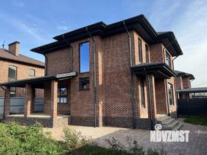 Коттедж 210м², 2-этажный, участок 5 сот.