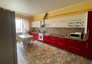 Дом 260м², 3-этажный, участок 7 сот.