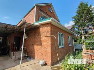 Дом 197м², 2-этажный, участок 10 сот.