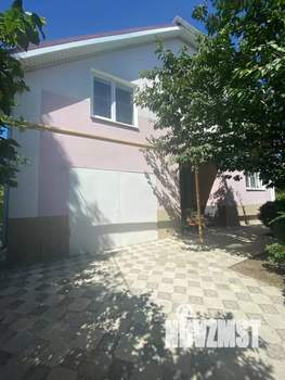 Дом 296м², 2-этажный, участок 10 сот.