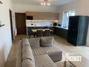 Дом 305м², 2-этажный, участок 6 сот.