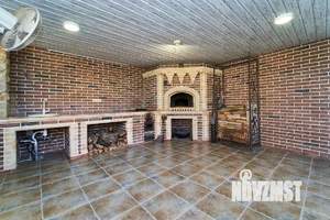 Дом 297м², 2-этажный, участок 7 сот.