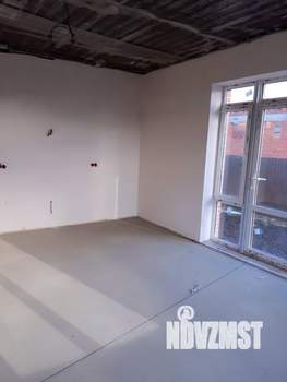 Дом 140м², 2-этажный, участок 4 сот.