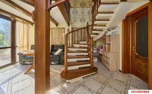 Дом 197м², 3-этажный, участок 6 сот.