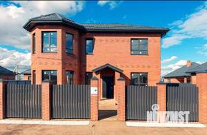 Дом 180м², 2-этажный, участок 6 сот.