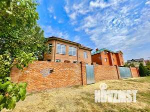 Дом 230м², 2-этажный, участок 8 сот.