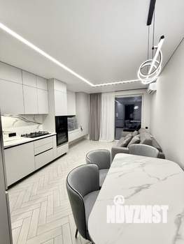 Таунхаус 110м², 3-этажный, участок 2 сот.