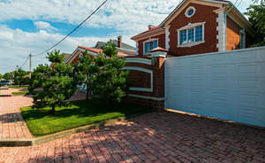 Дом 280м², 2-этажный, участок 8 сот.