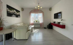 Дом 125м², 2-этажный, участок 4 сот.