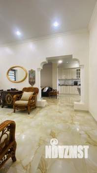 Дом 125м², 2-этажный, участок 6 сот.