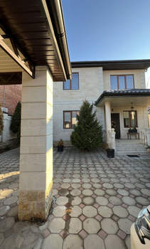 Дом 160м², 2-этажный, участок 5 сот.