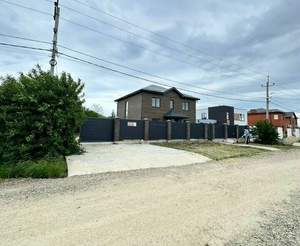 Дом 219м², 2-этажный, участок 10 сот.