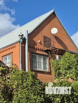 Дом 174м², 2-этажный, участок 11 сот.