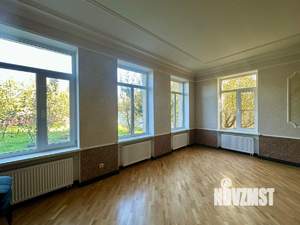 Дом 356м², 2-этажный, участок 10 сот.