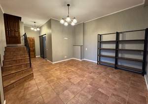 Дом 124м², 4-этажный, участок 2 сот.