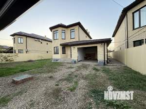 Дом 184м², 2-этажный, участок 6 сот.