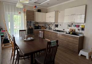 Дом 150м², 2-этажный, участок 4 сот.