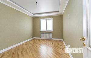 Дом 240м², 3-этажный, участок 5 сот.