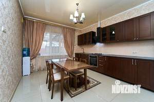 Дом 149м², 1-этажный, участок 4 сот.