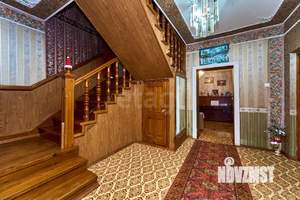 Дом 292м², 4-этажный, участок 12 сот.