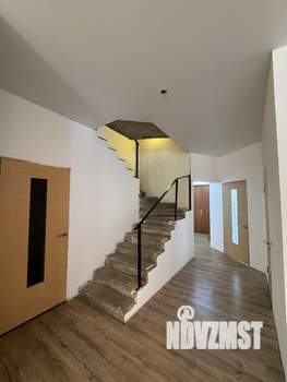 Дом 137м², 2-этажный, участок 3 сот.