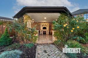 Дом 297м², 2-этажный, участок 7 сот.