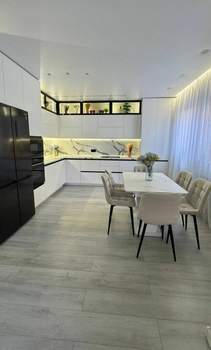 Дом 160м², 3-этажный, участок 2 сот.