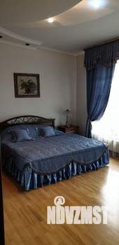 Дом 350м², 2-этажный, участок 7 сот.