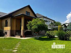 Дом 360м², 2-этажный, участок 10 сот.