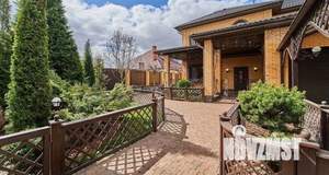 Дом 342м², 2-этажный, участок 8 сот.