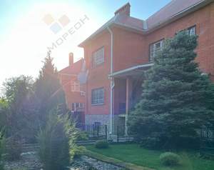 Дом 382м², 3-этажный, участок 11 сот.