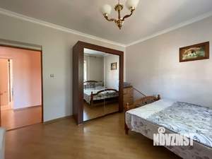 Дом 208м², 2-этажный, участок 8 сот.