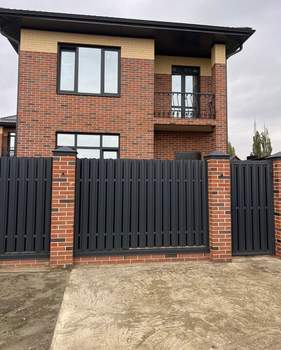 Дом 140м², 2-этажный, участок 4 сот.