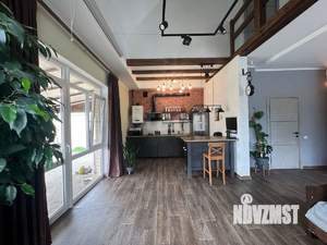 Дом 134м², 2-этажный, участок 4 сот.