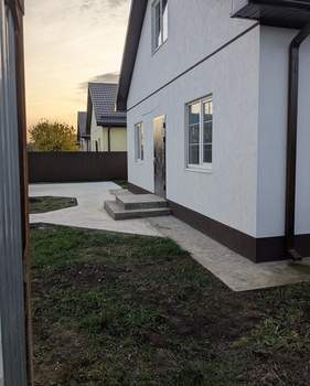 Дом 120м², 2-этажный, участок 6 сот.