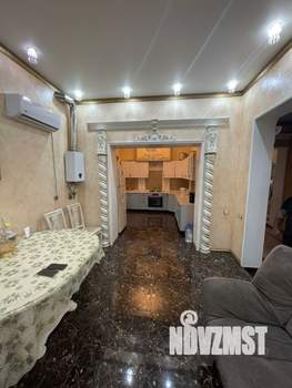 Дом 240м&sup2;, 2-этажный, на длительный срок, 