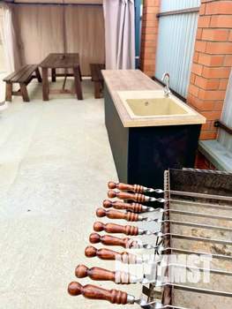 Дом 200м&sup2;, 2-этажный, посуточно, 