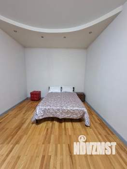 Дом 350м&sup2;, 3-этажный, посуточно, 