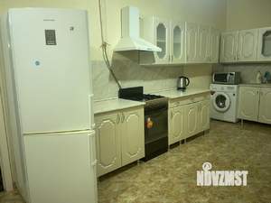 Дом 150м², 2-этажный, на длительный срок, 