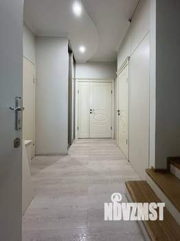 Дом 260м&sup2;, 3-этажный, на длительный срок, 