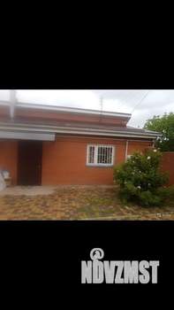 Дом 50м&sup2;, 2-этажный, на длительный срок, 