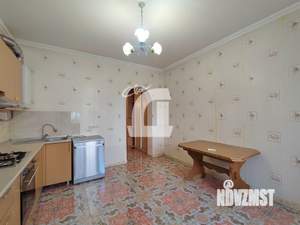 Дом 120м², 2-этажный, на длительный срок, 