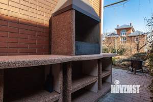 Дом 320м&sup2;, 2-этажный, посуточно, 