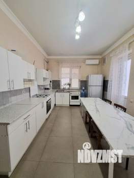 Дом 130м&sup2;, 2-этажный, на длительный срок, 