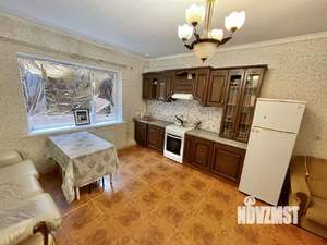 Дом 280м², 2-этажный, на длительный срок, 