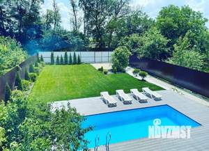 Дом 160м&sup2;, 2-этажный, посуточно, 