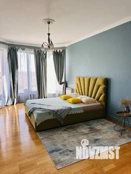 Дом 400м&sup2;, 3-этажный, посуточно, 