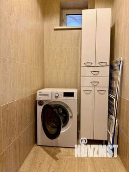 Дом 200м&sup2;, 2-этажный, на длительный срок, 